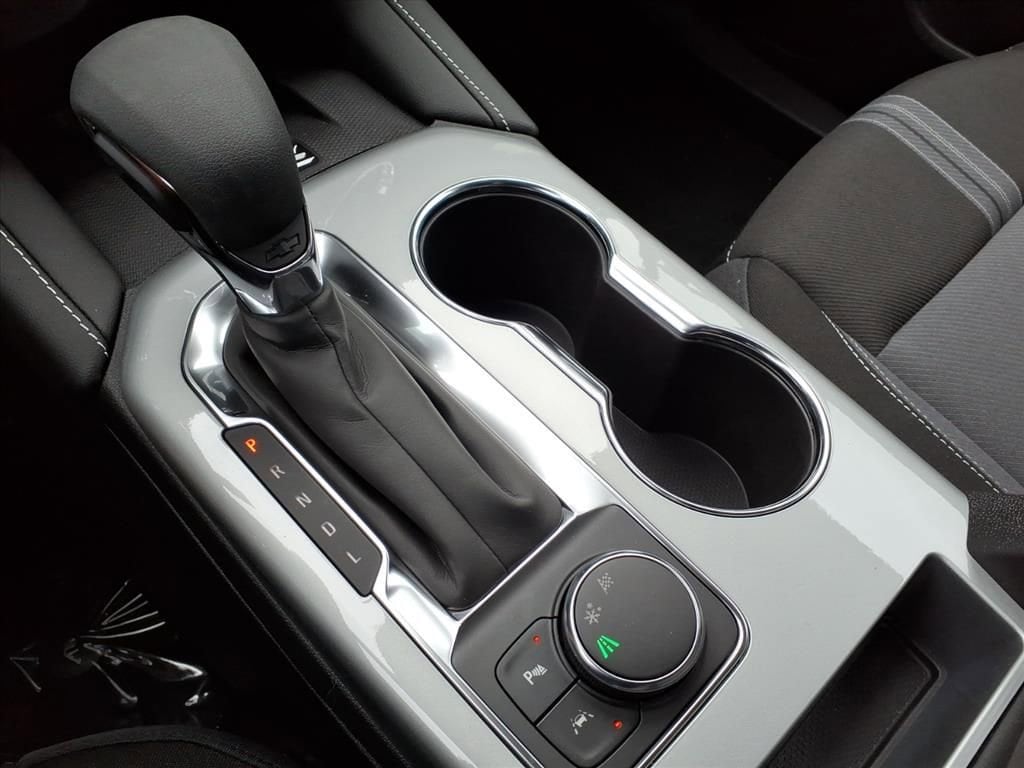 Thumbnail: 2025 Chevrolet Blazer - 18