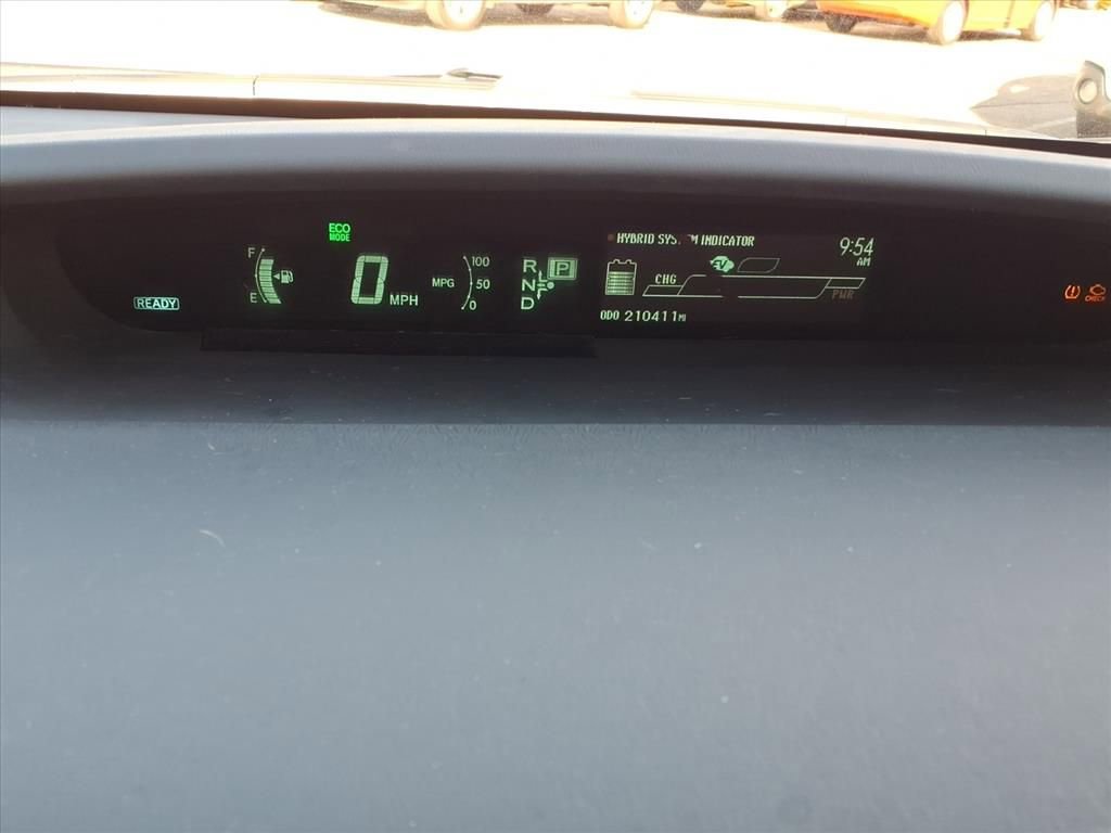 Thumbnail: 2013 Toyota Prius - 24