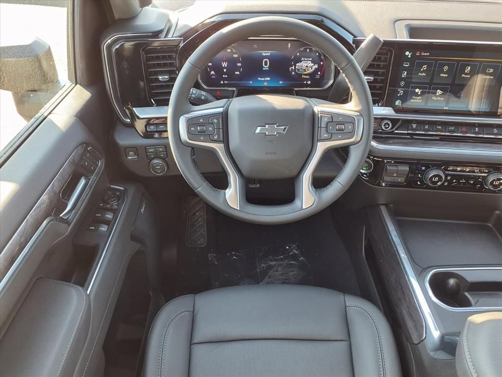 Thumbnail: 2026 Chevrolet Silverado 2500 - 10