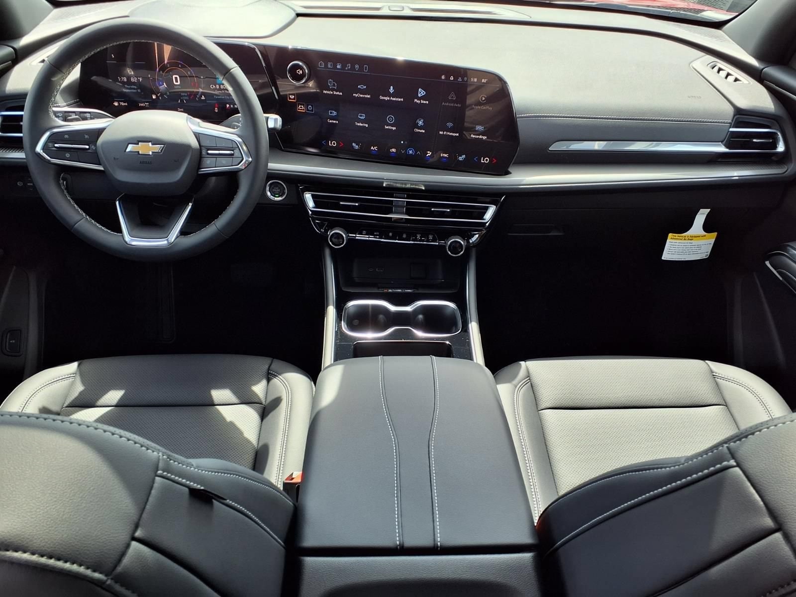 2027 Chevrolet Traverse LT - Photo 9