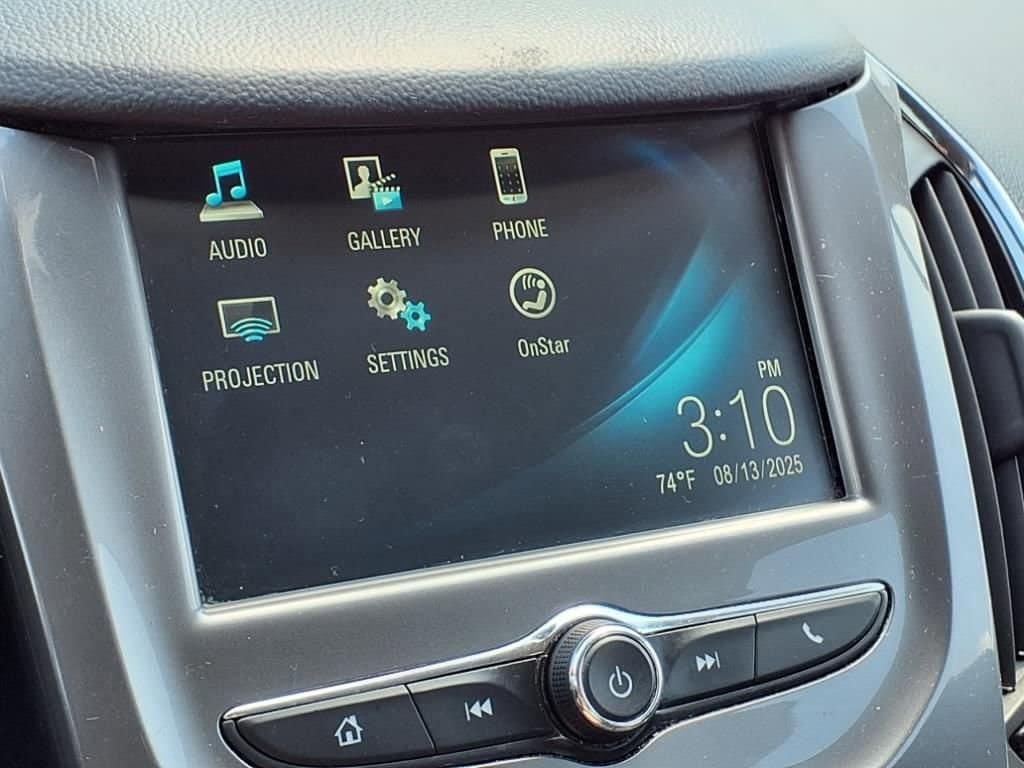 Thumbnail: 2016 Chevrolet Cruze - 21