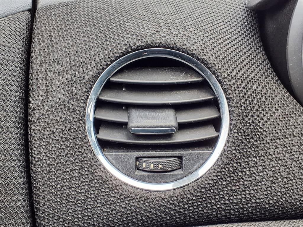 Thumbnail: 2016 Chevrolet Cruze - 27