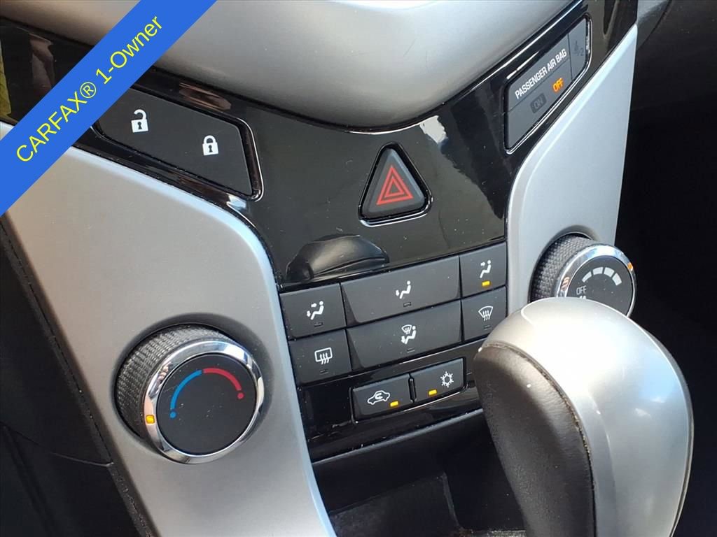 Thumbnail: 2012 Chevrolet Cruze - 22