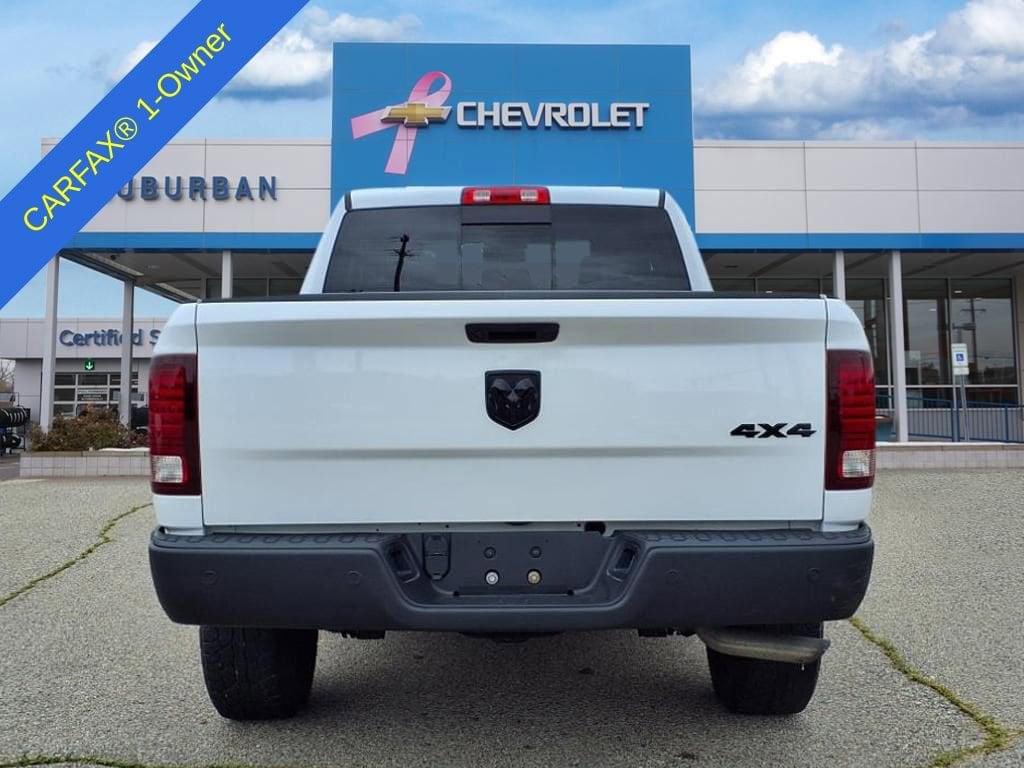 Thumbnail: 2019 RAM 1500 Classic - 7