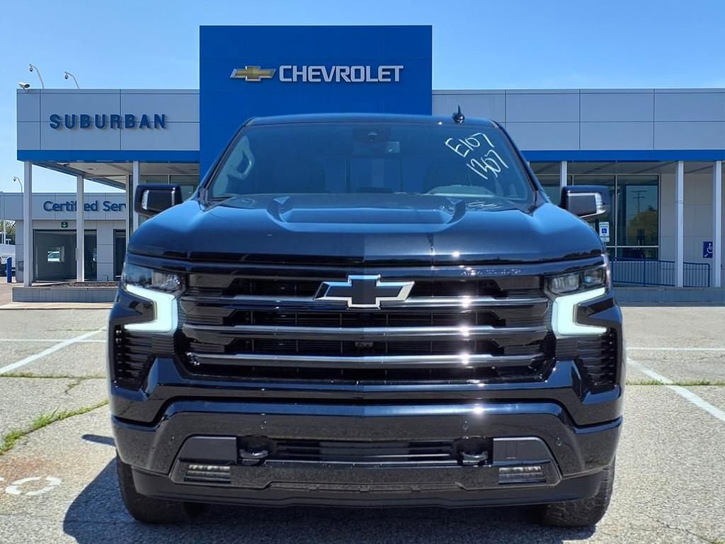 2026 Chevrolet Silverado 1500 High Country photo 2