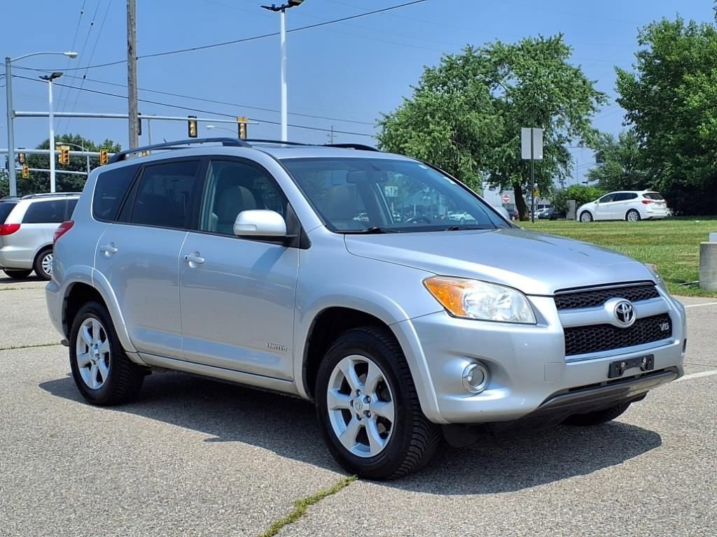 Thumbnail: 2012 Toyota RAV4 - 3