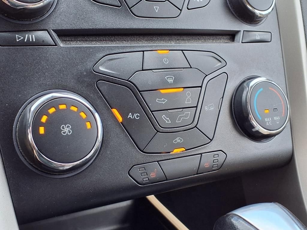 Thumbnail: 2014 Ford Fusion - 23