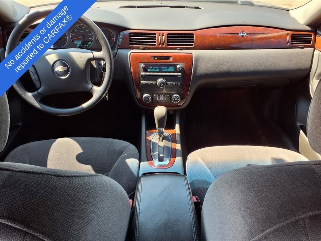 Thumbnail: 2009 Chevrolet Impala - 14