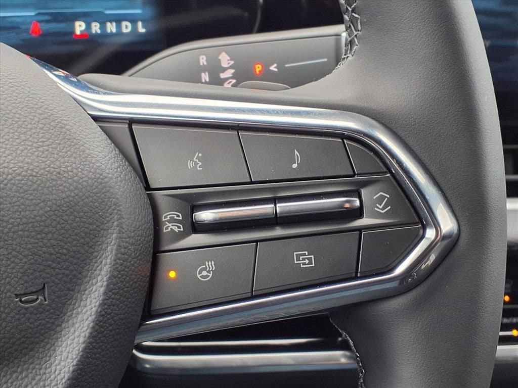 Thumbnail: 2026 Chevrolet Equinox - 17