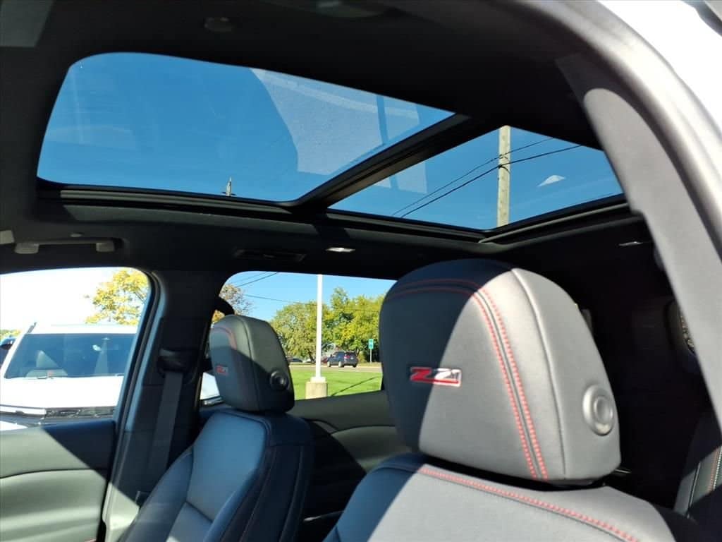 Thumbnail: 2026 Chevrolet Traverse - 13