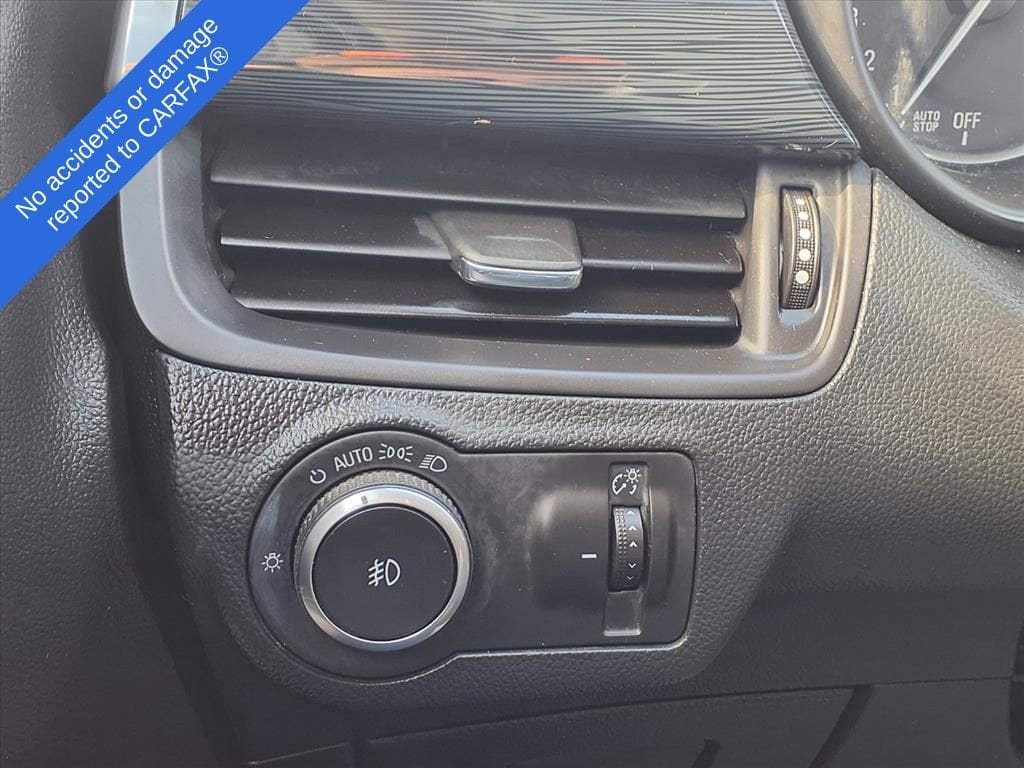 Thumbnail: 2016 Buick Envision - 26