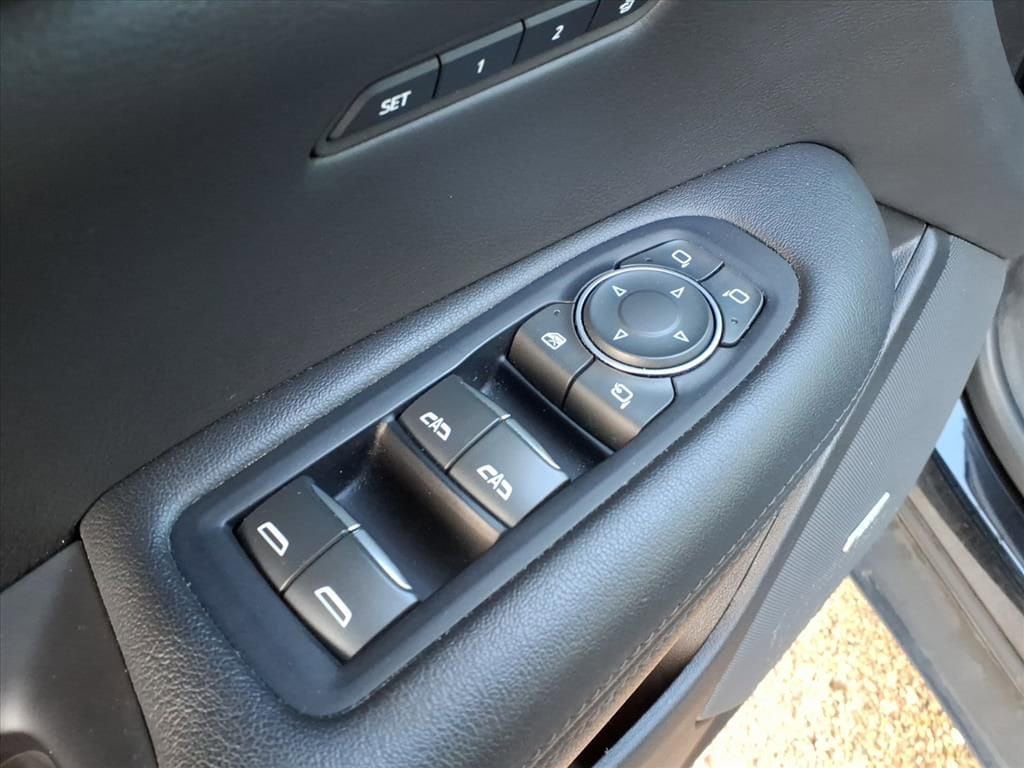 Thumbnail: 2019 Cadillac XT5 - 15