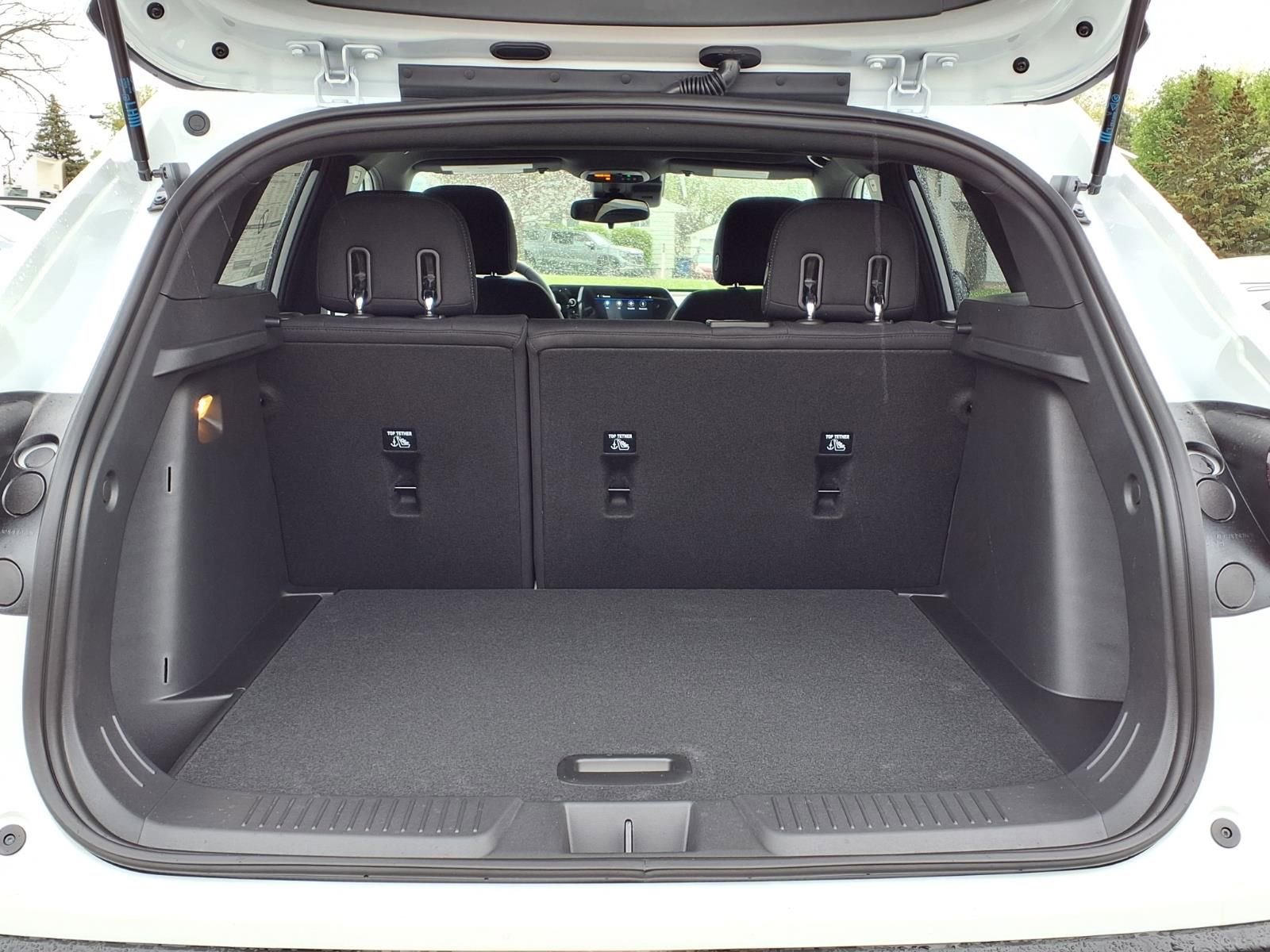Thumbnail: 2026 Chevrolet Trax - 9