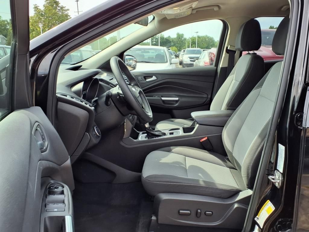 Thumbnail: 2017 Ford Escape - 17