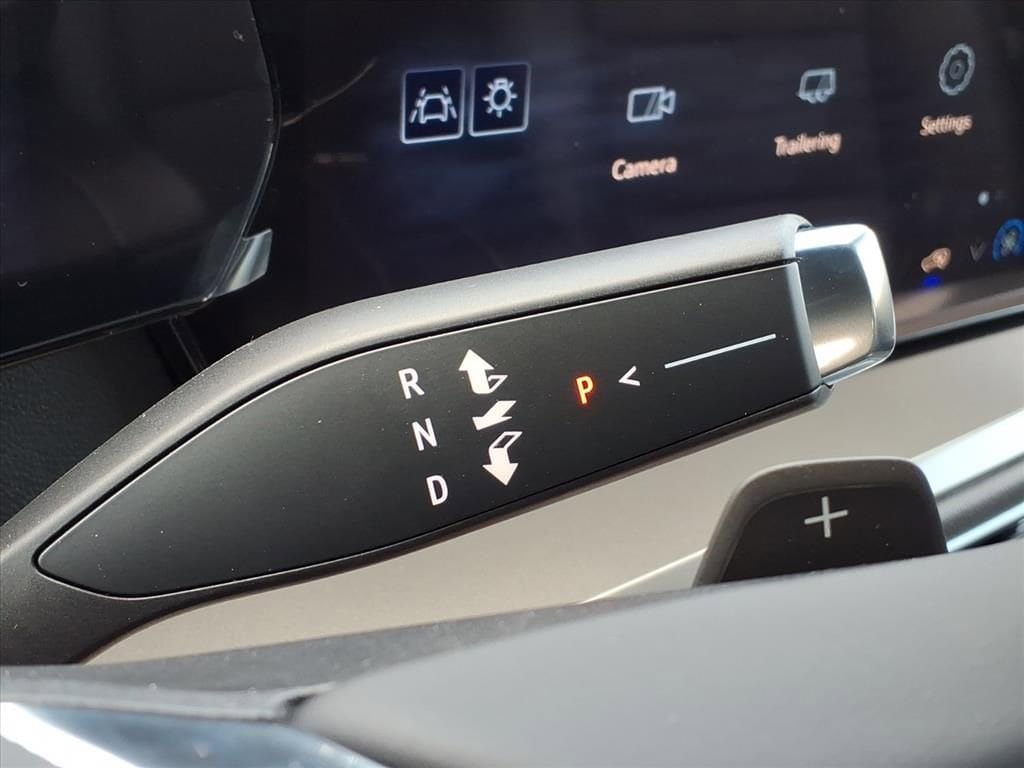 Thumbnail: 2026 Chevrolet Traverse - 16