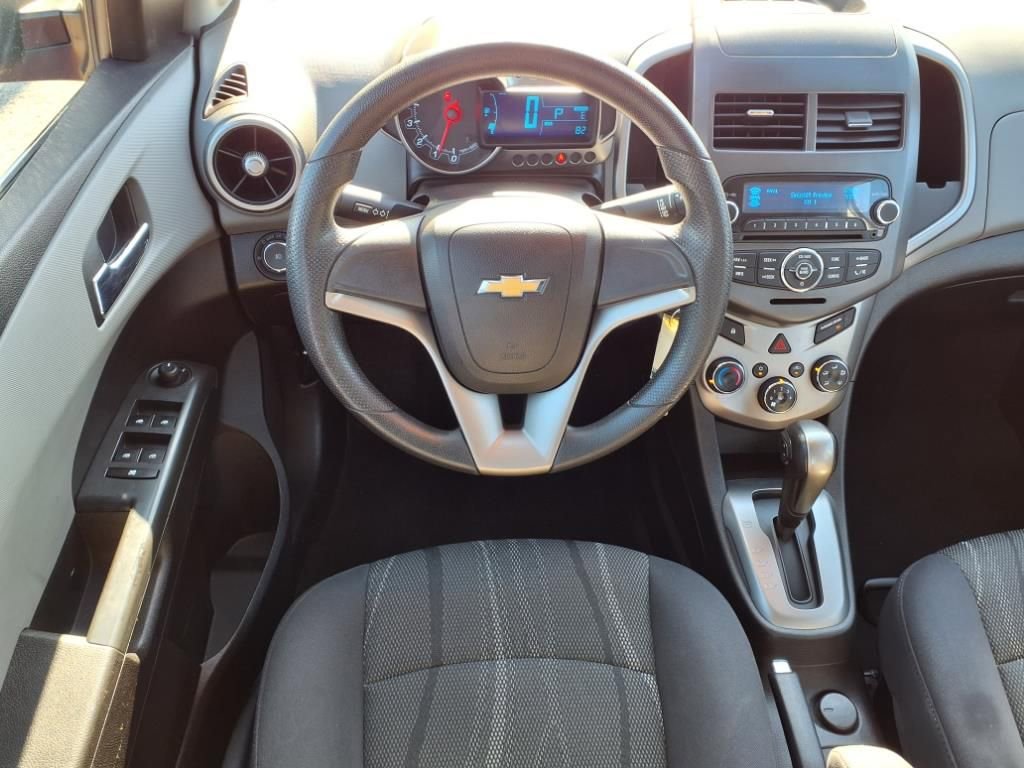 Thumbnail: 2012 Chevrolet Sonic - 12