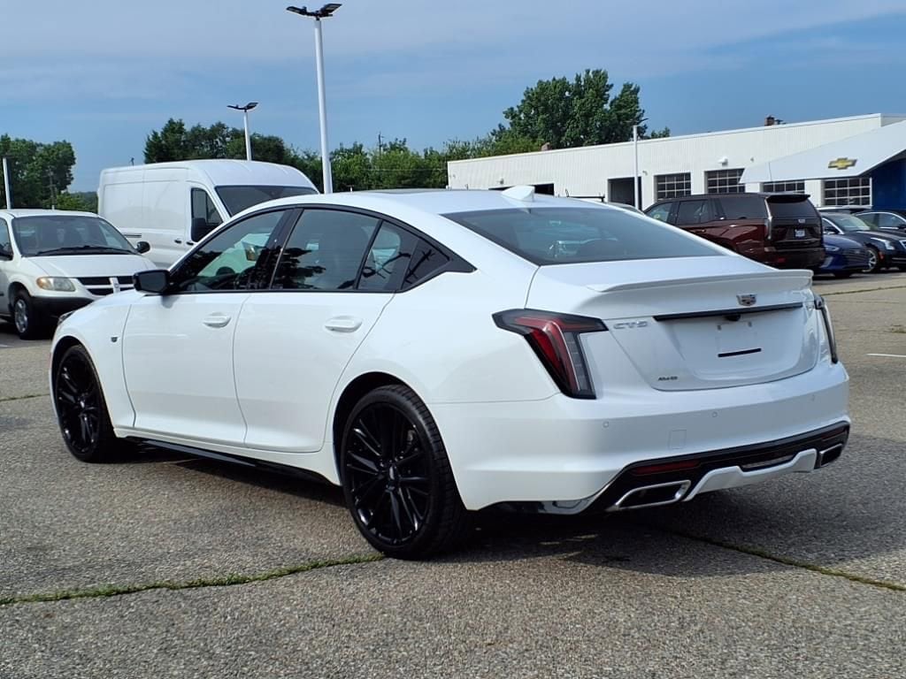 Thumbnail: 2022 Cadillac CT5 - 7