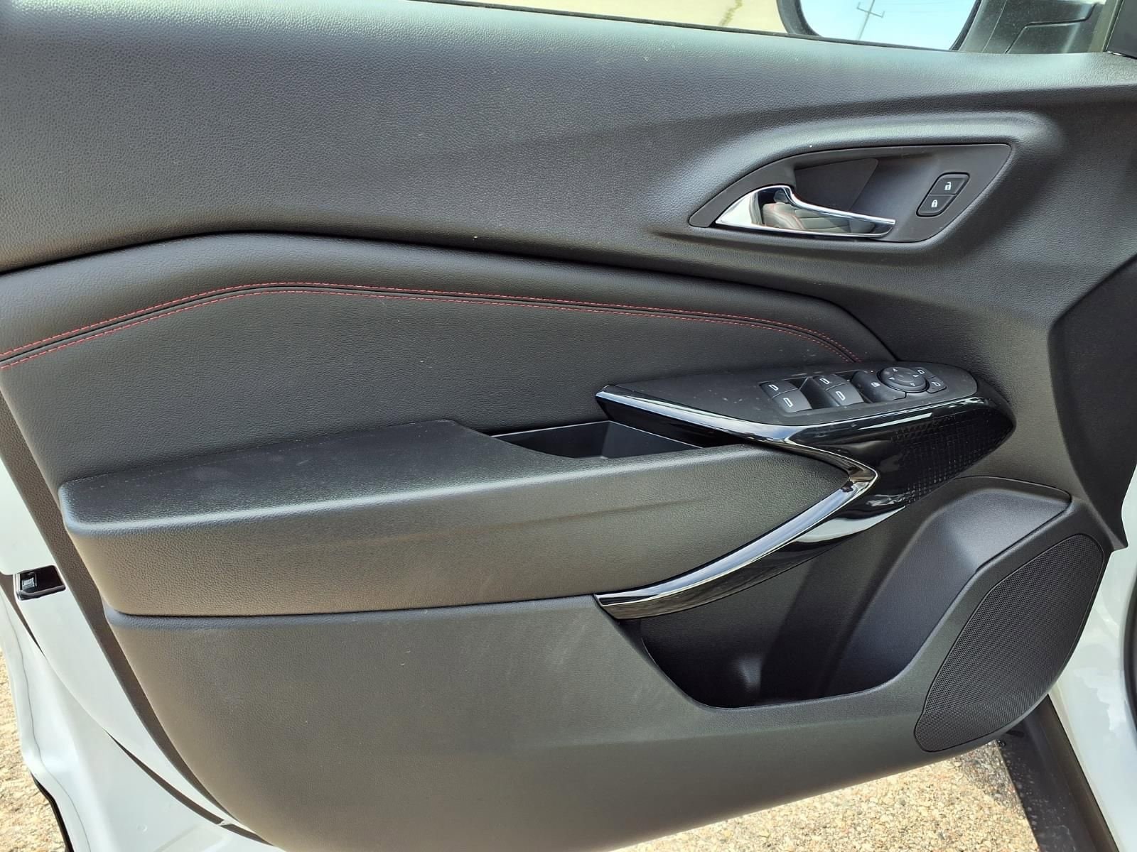 Thumbnail: 2026 Chevrolet Trax - 12