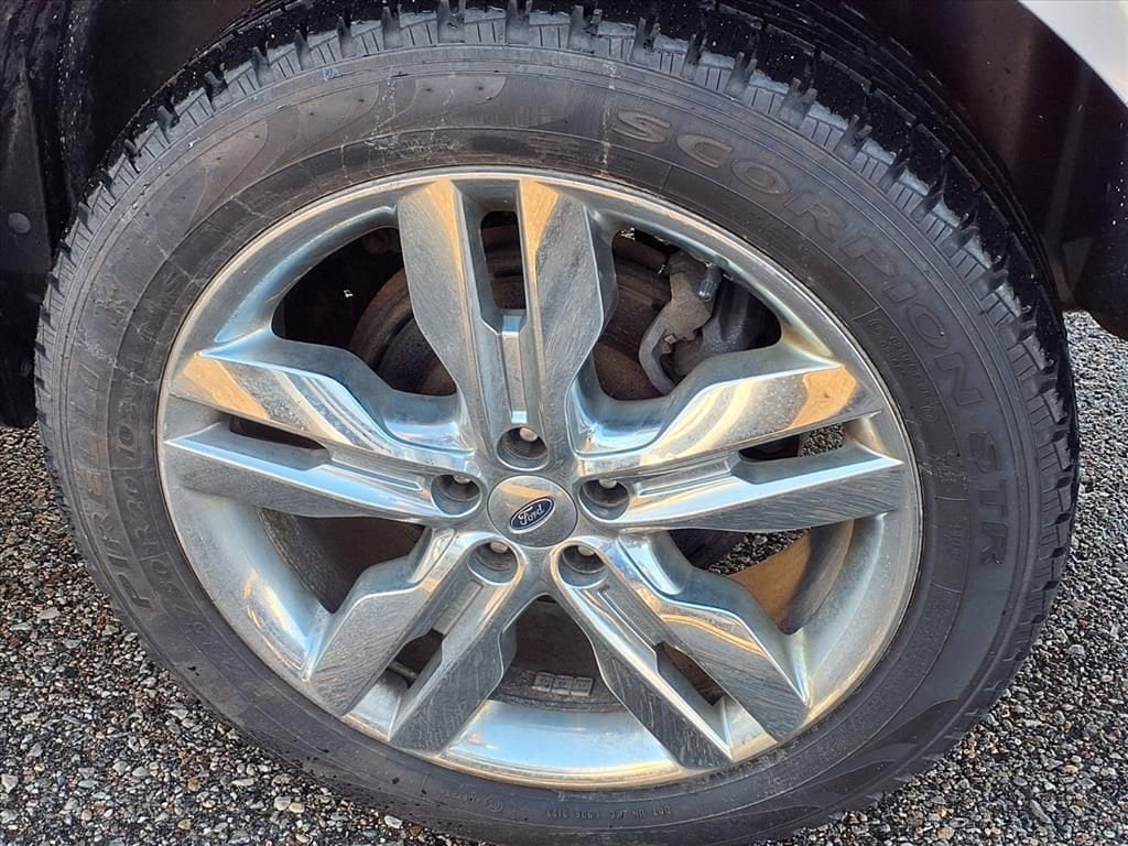 Thumbnail: 2013 Ford Edge - 8