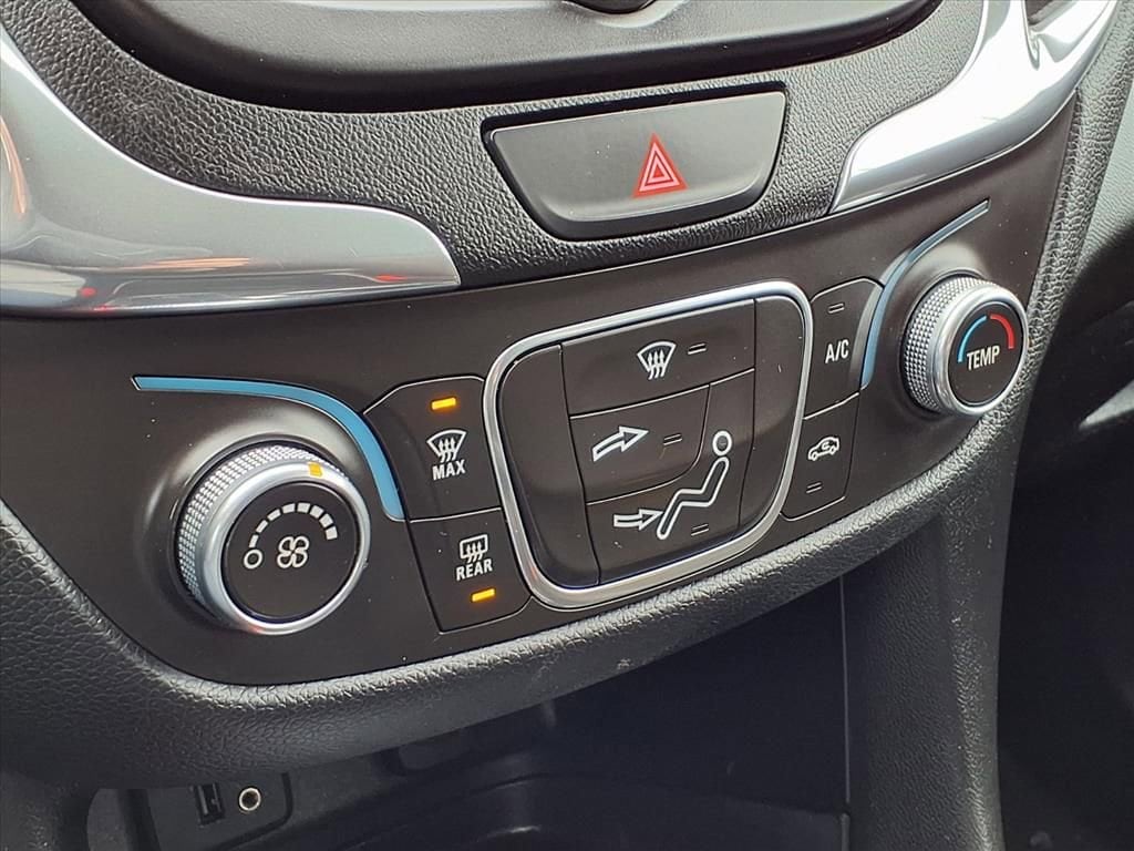 Thumbnail: 2018 Chevrolet Equinox - 24