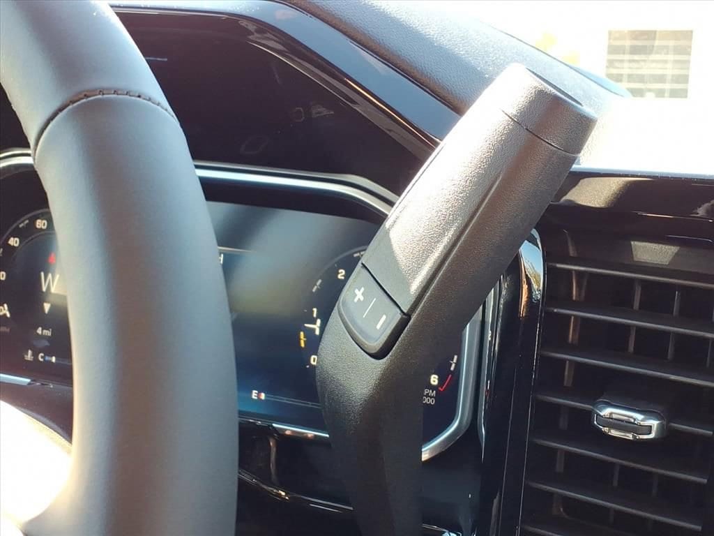 Thumbnail: 2026 Chevrolet Silverado 1500 - 15