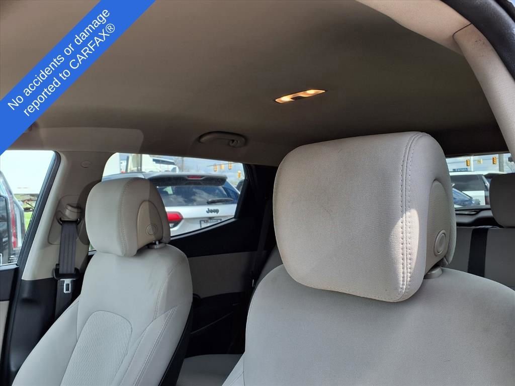 Thumbnail: 2017 Hyundai Santa Fe - 19