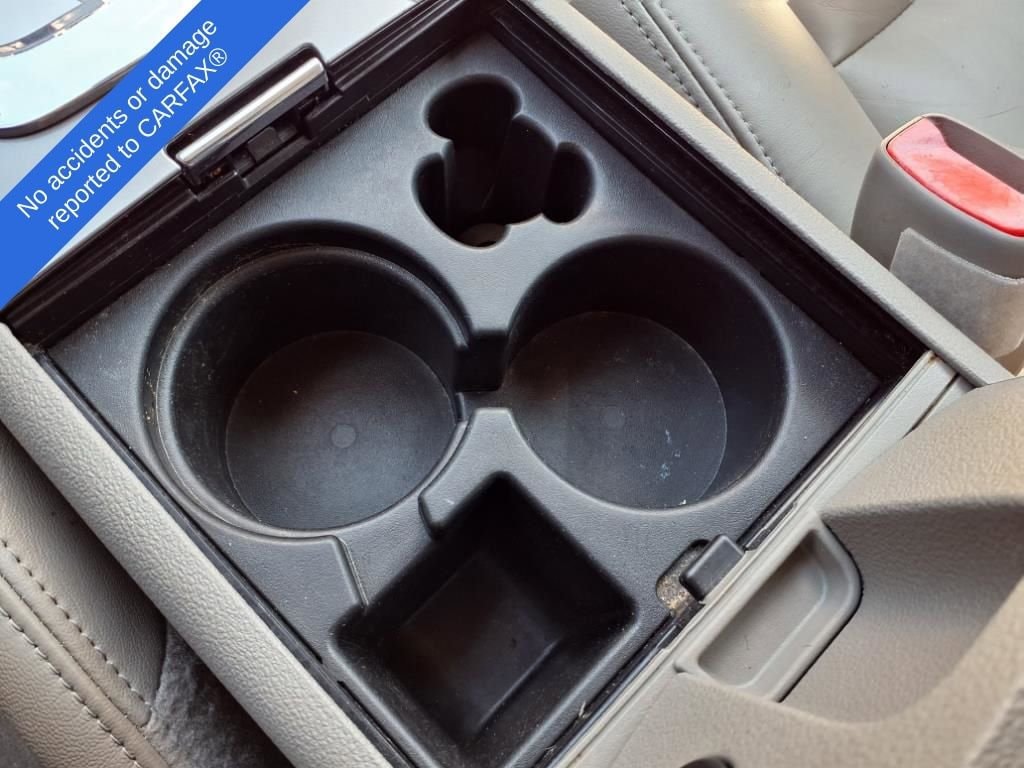 Thumbnail: 2007 Saturn Aura - 29