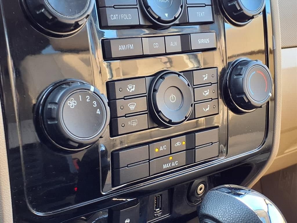 Thumbnail: 2009 Ford Escape - 20