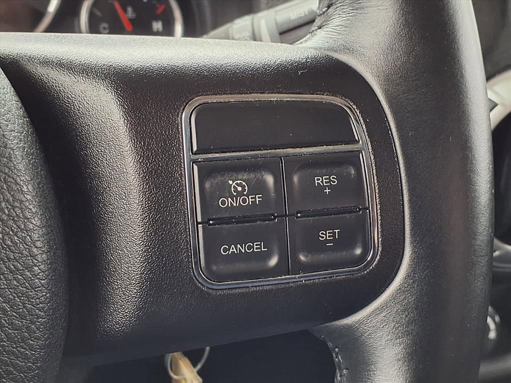 Thumbnail: 2013 Jeep Wrangler - 25