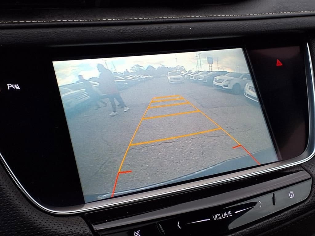 Thumbnail: 2017 Cadillac XT5 - 25