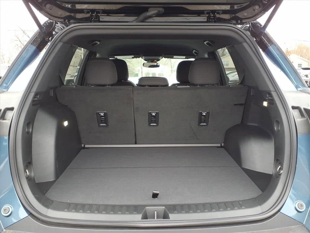 Thumbnail: 2026 Chevrolet Equinox - 8