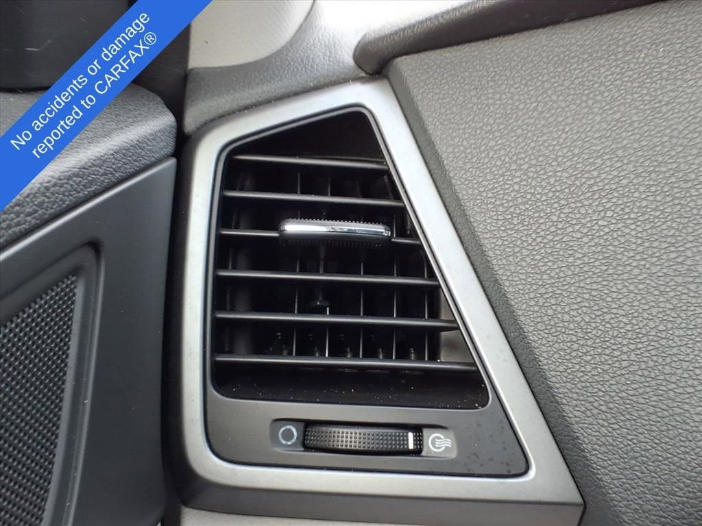 Thumbnail: 2018 Hyundai Tucson - 28