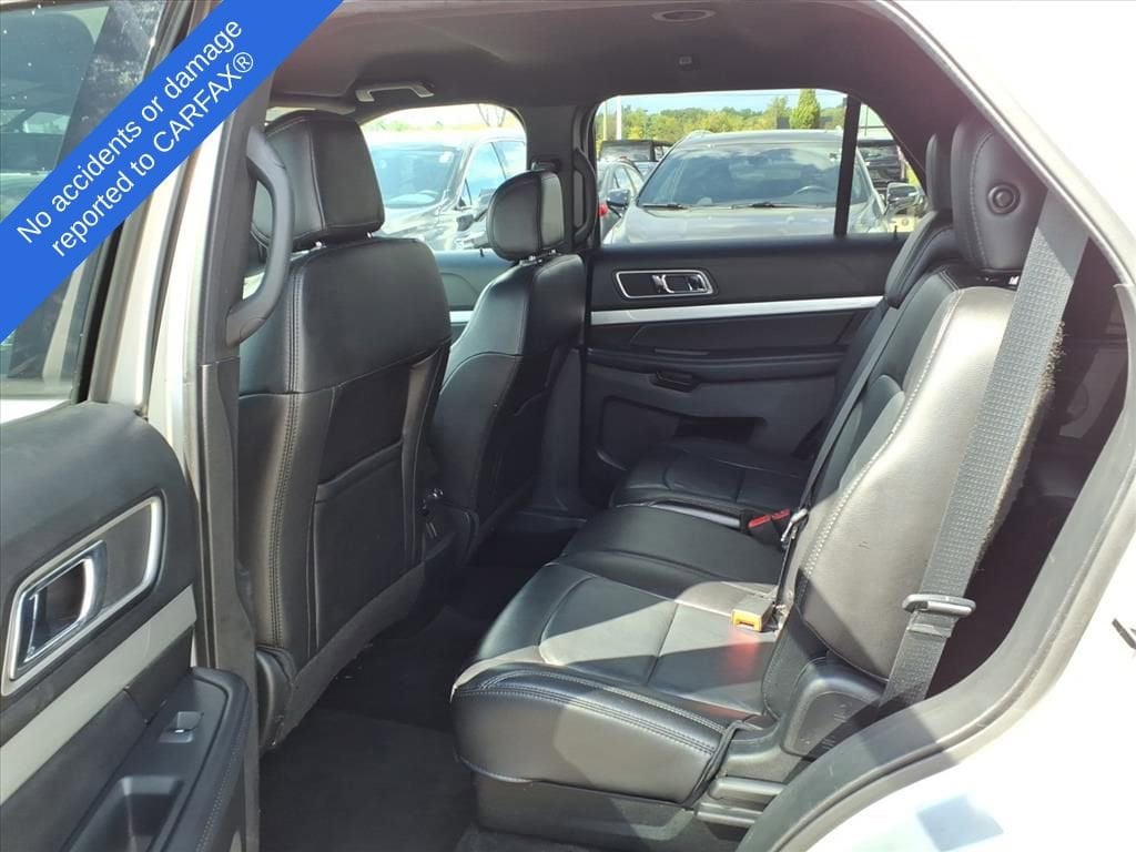 Thumbnail: 2017 Ford Explorer - 11