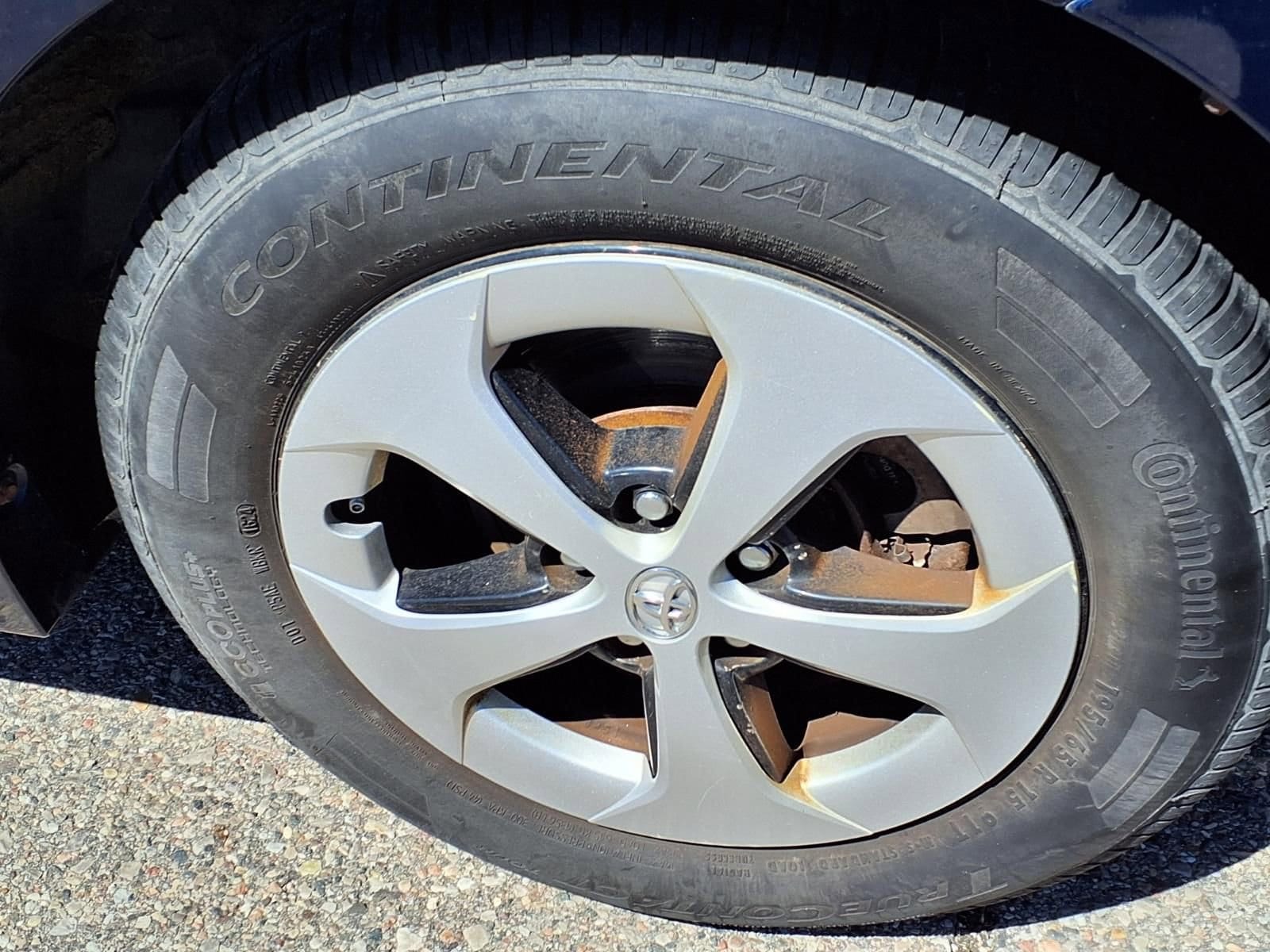 Thumbnail: 2013 Toyota Prius - 8