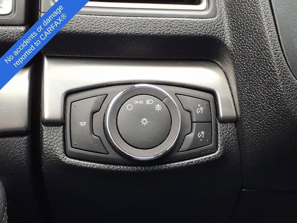 Thumbnail: 2019 Ford Explorer - 29