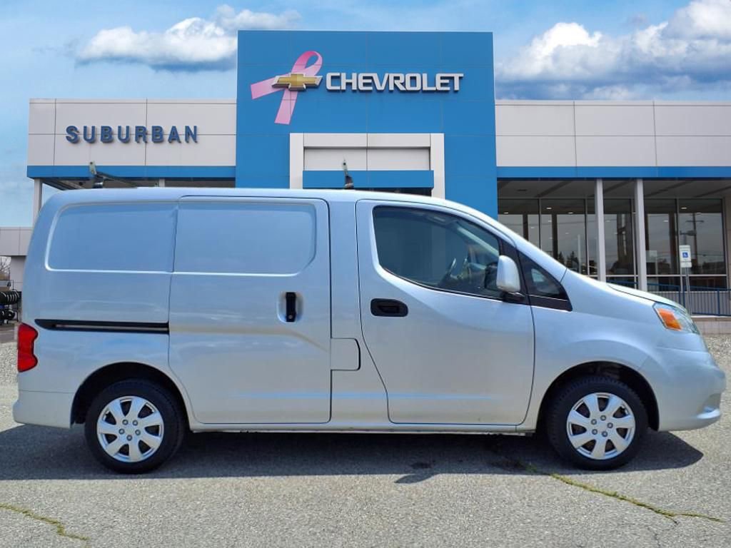 2018 Nissan NV200 SV photo 4
