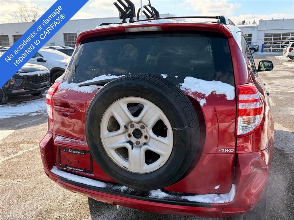 Thumbnail: 2010 Toyota RAV4 - 11