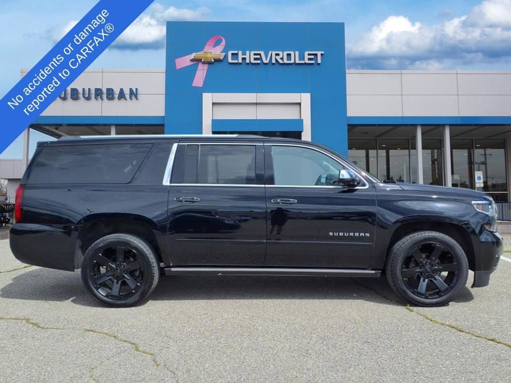 Thumbnail: 2018 Chevrolet Suburban - 4