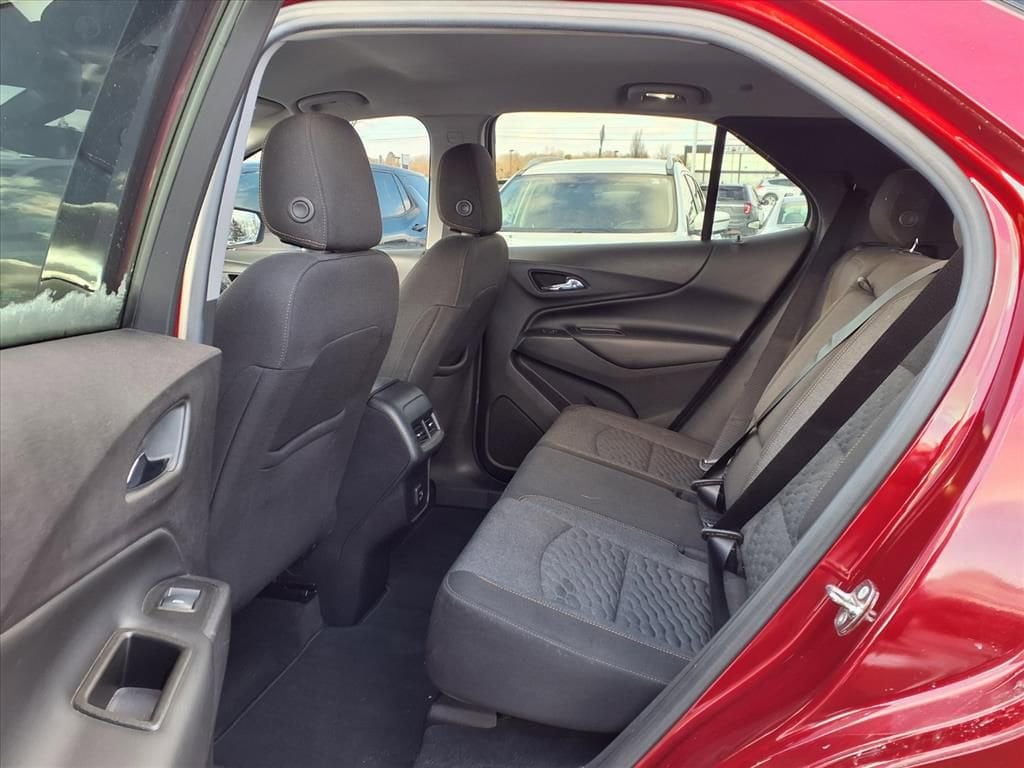 Thumbnail: 2019 Chevrolet Equinox - 10