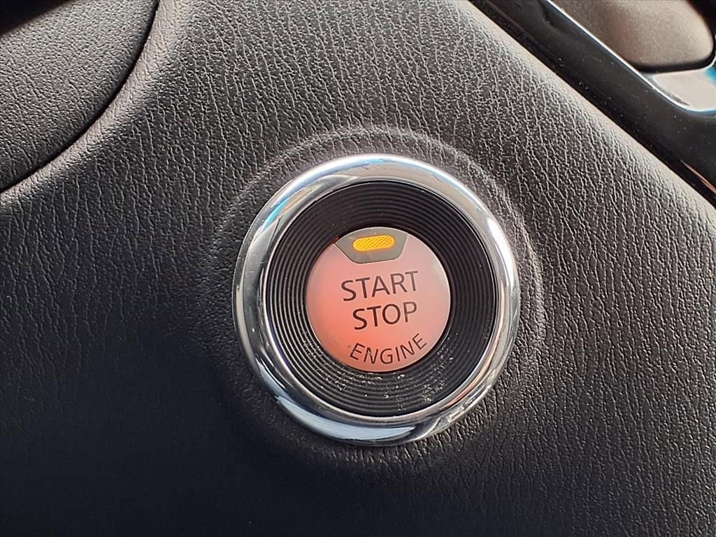 Thumbnail: 2019 Nissan Pathfinder - 24