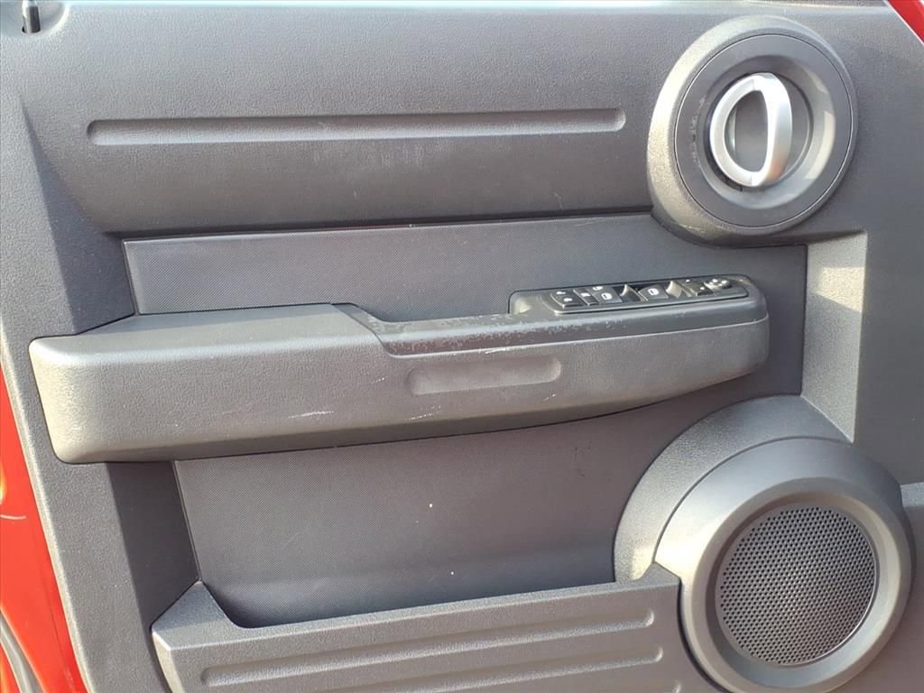 Thumbnail: 2008 Dodge Nitro - 15