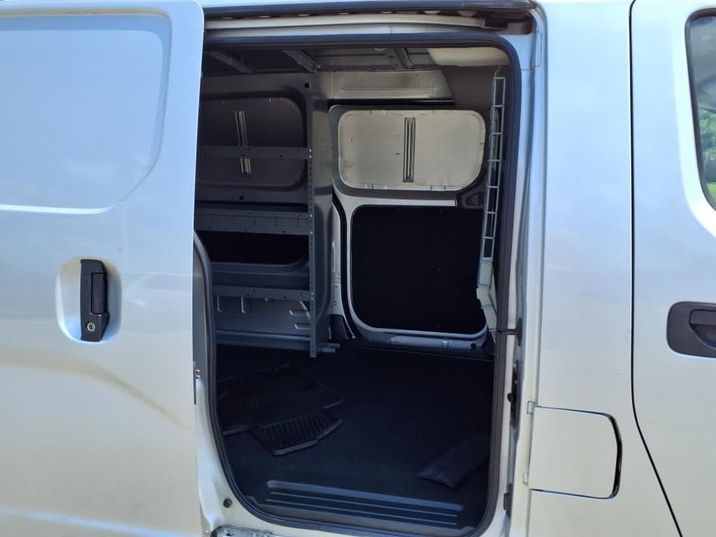 Thumbnail: 2018 Nissan NV200 - 9