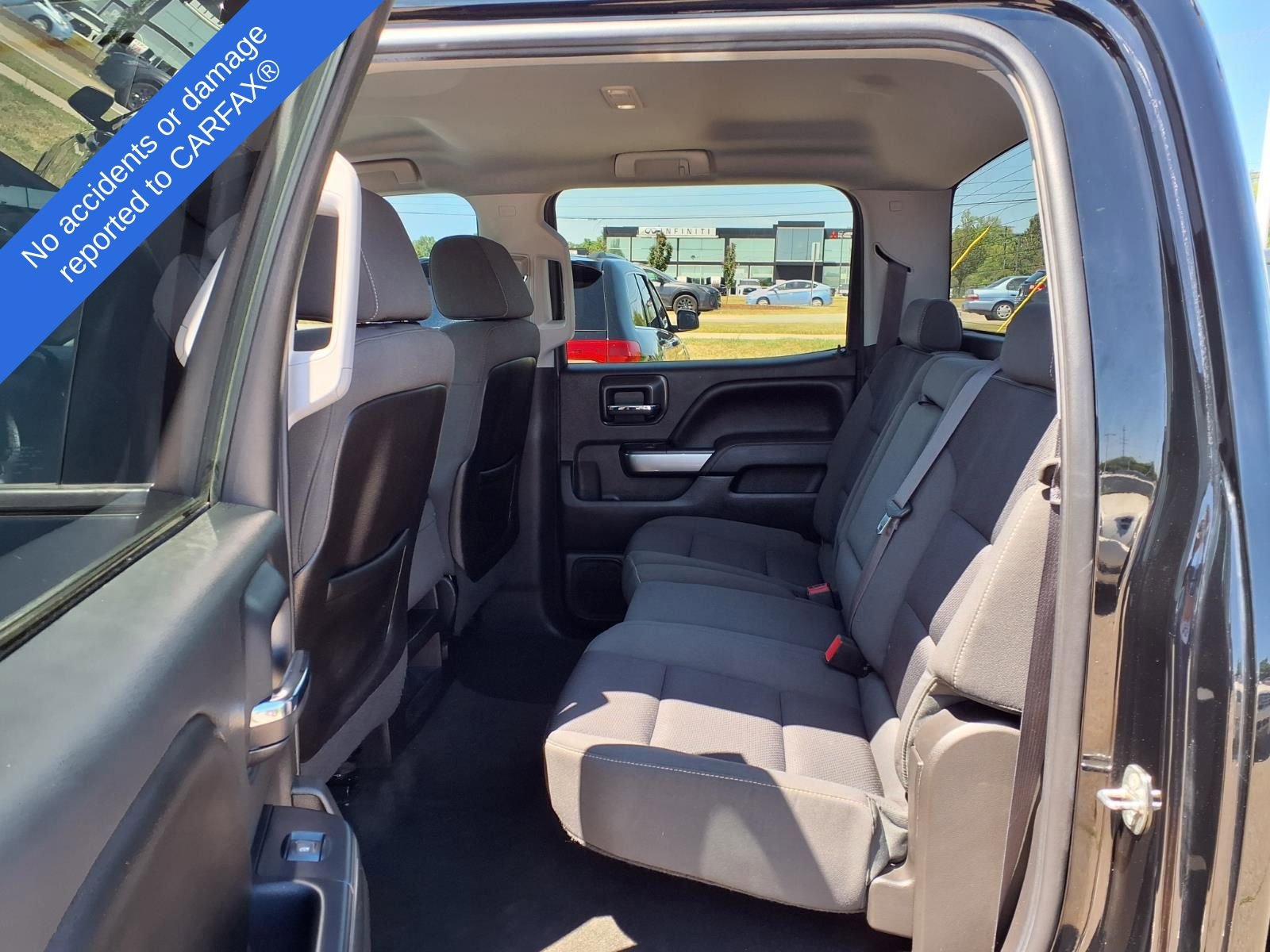 Thumbnail: 2015 Chevrolet Silverado 1500 - 12