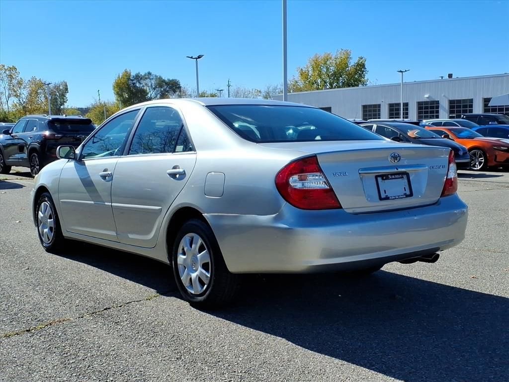 Thumbnail: 2004 Toyota Camry - 7