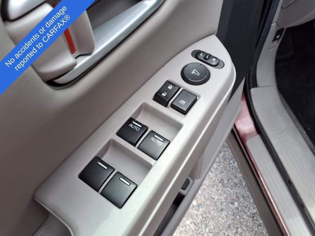Thumbnail: 2012 Honda Pilot - 17