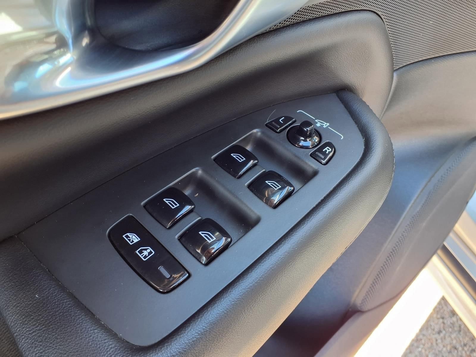 Thumbnail: 2024 Volvo XC90 - 15