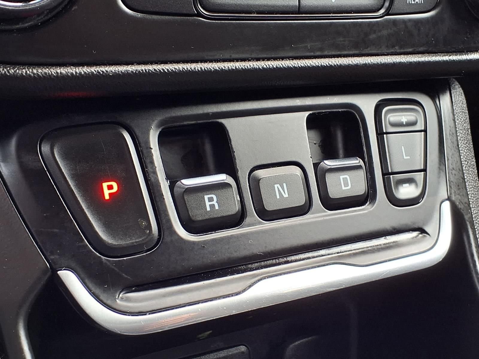 Thumbnail: 2019 GMC Terrain - 23