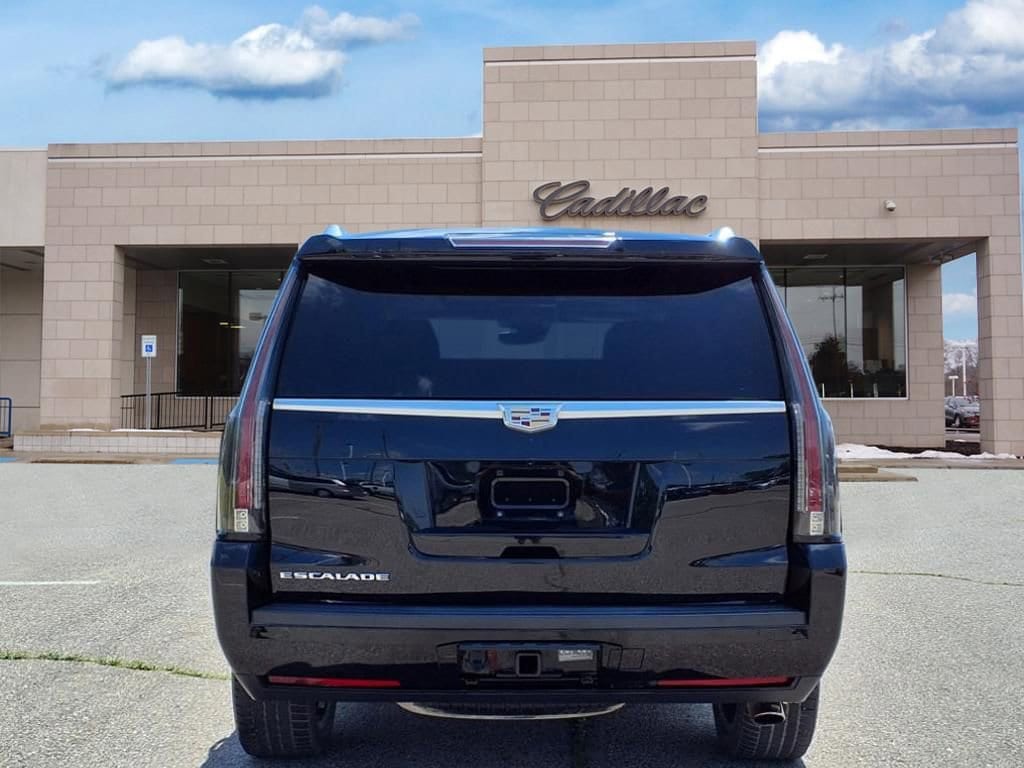 Thumbnail: 2016 Cadillac Escalade - 6