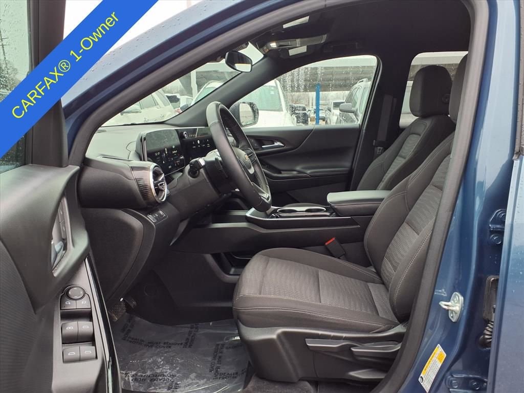 Thumbnail: 2025 Chevrolet Equinox - 16