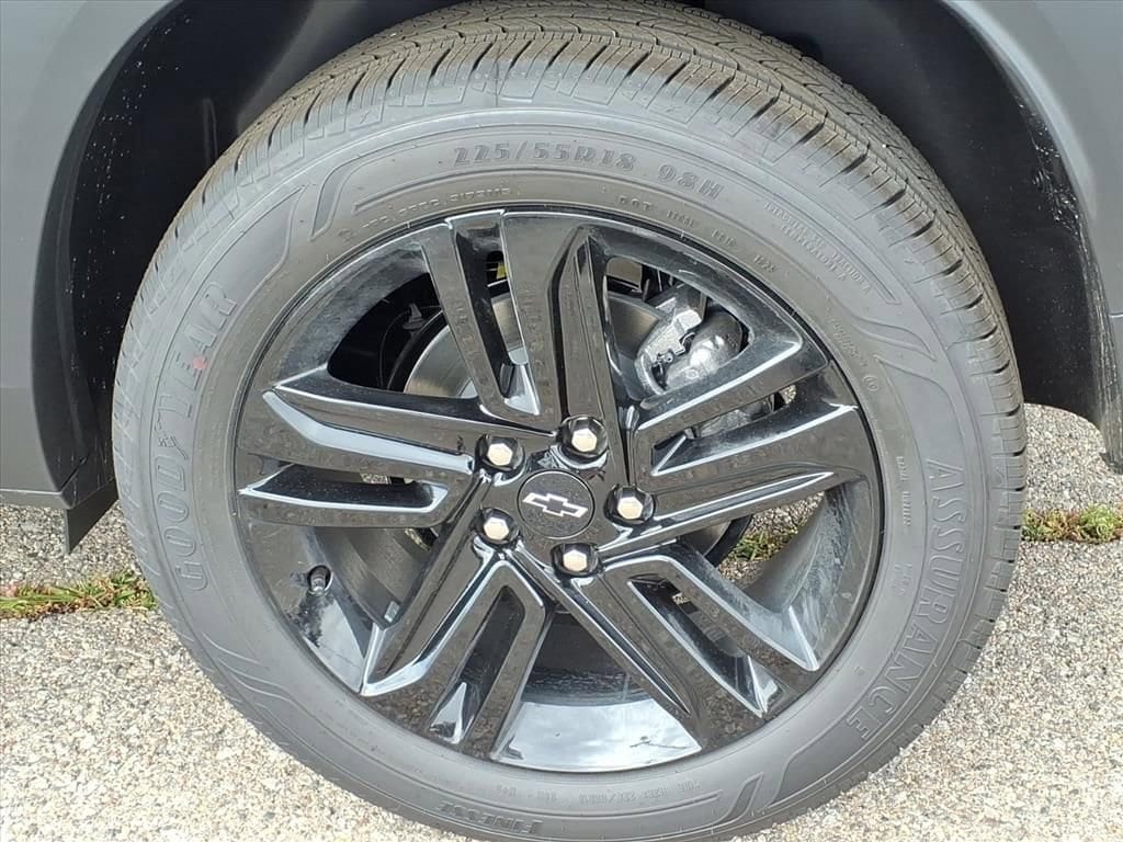 Thumbnail: 2025 Chevrolet Trax - 7